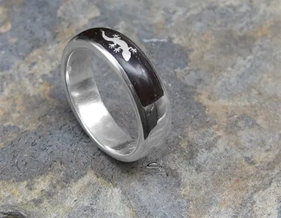 Ring Gecko-Inlay Small